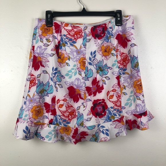 NWT Lulus White Floral Skirt - Picture 6 of 8